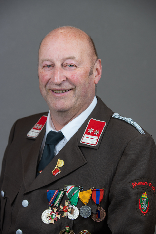 BM Helmut Riegler